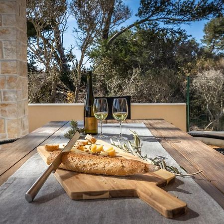 Villa Mediterra Prima Nin Eksteriør billede