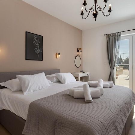 Villa Mediterra Prima Nin Eksteriør billede