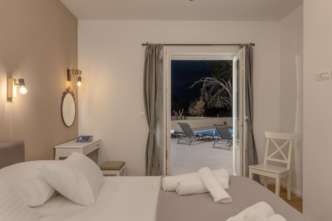 Villa Mediterra Prima Nin Eksteriør billede