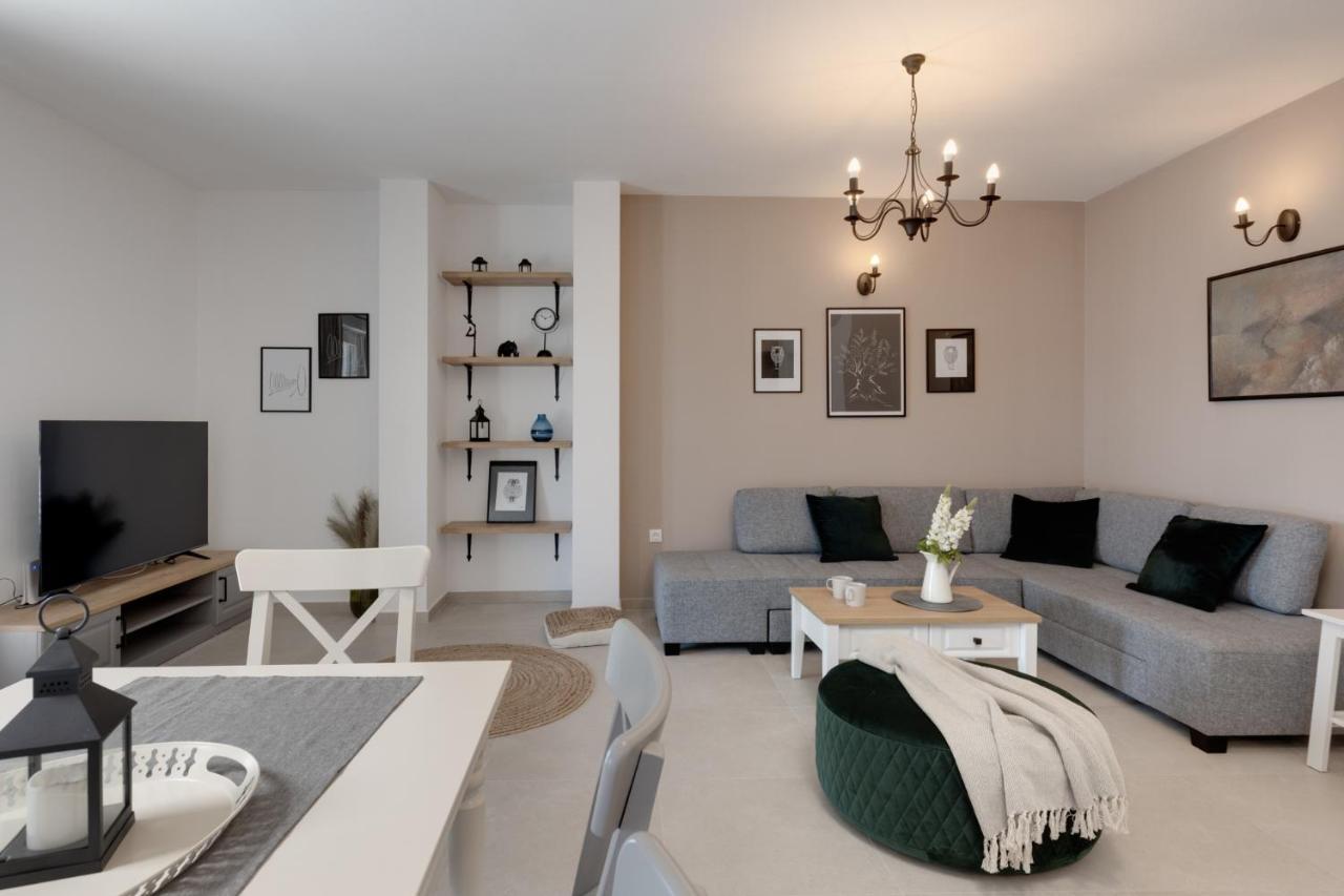Villa Mediterra Prima Nin Eksteriør billede