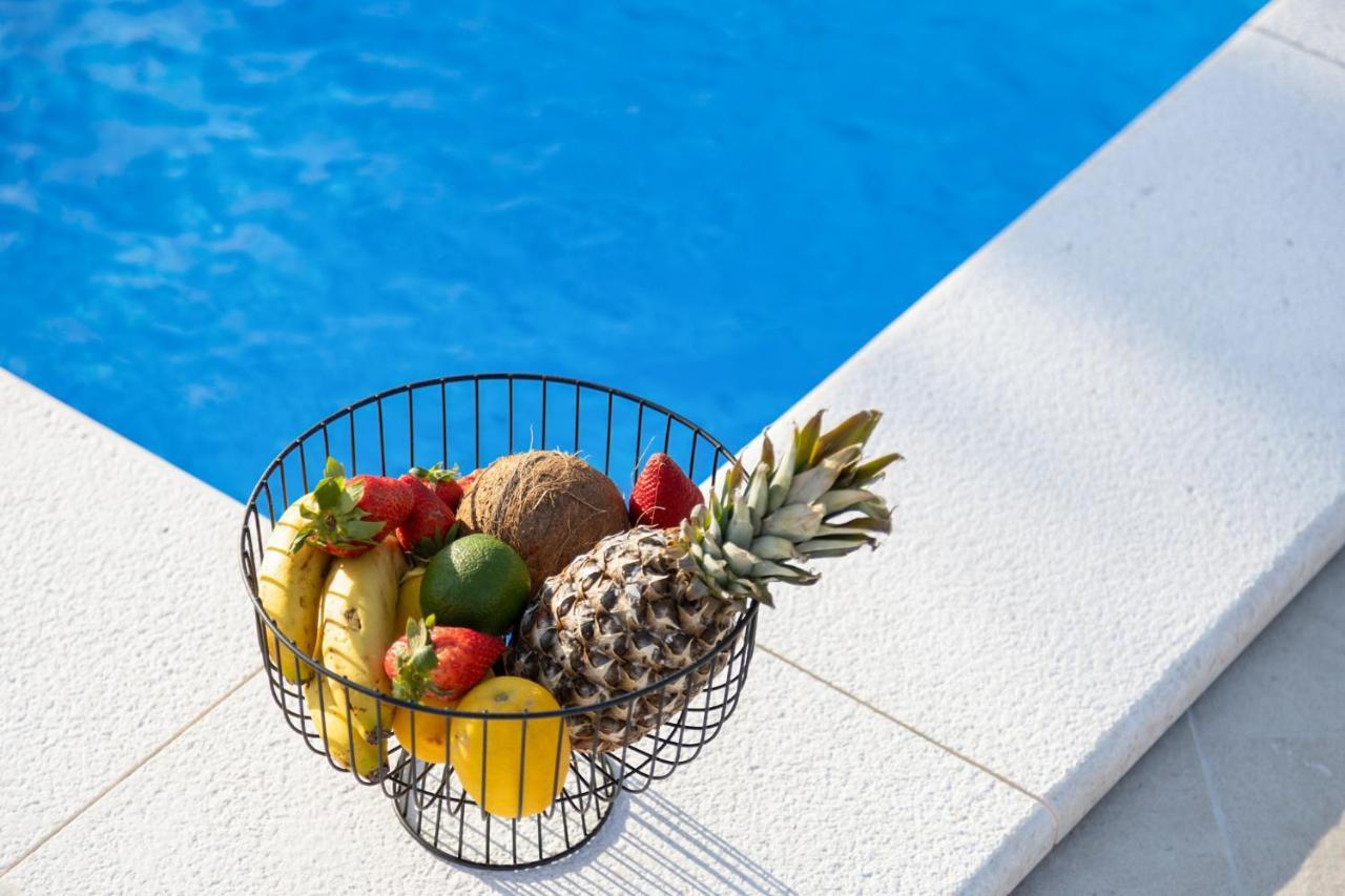 Villa Mediterra Prima Nin Eksteriør billede